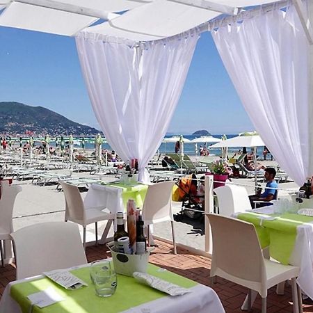 Hotel Splendid Mare Laigueglia Extérieur photo