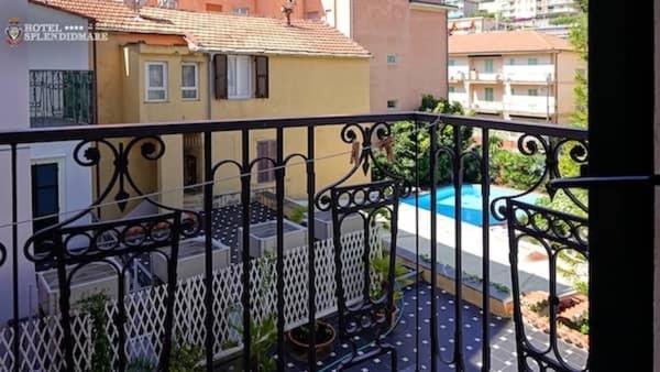 Hotel Splendid Mare Laigueglia Extérieur photo